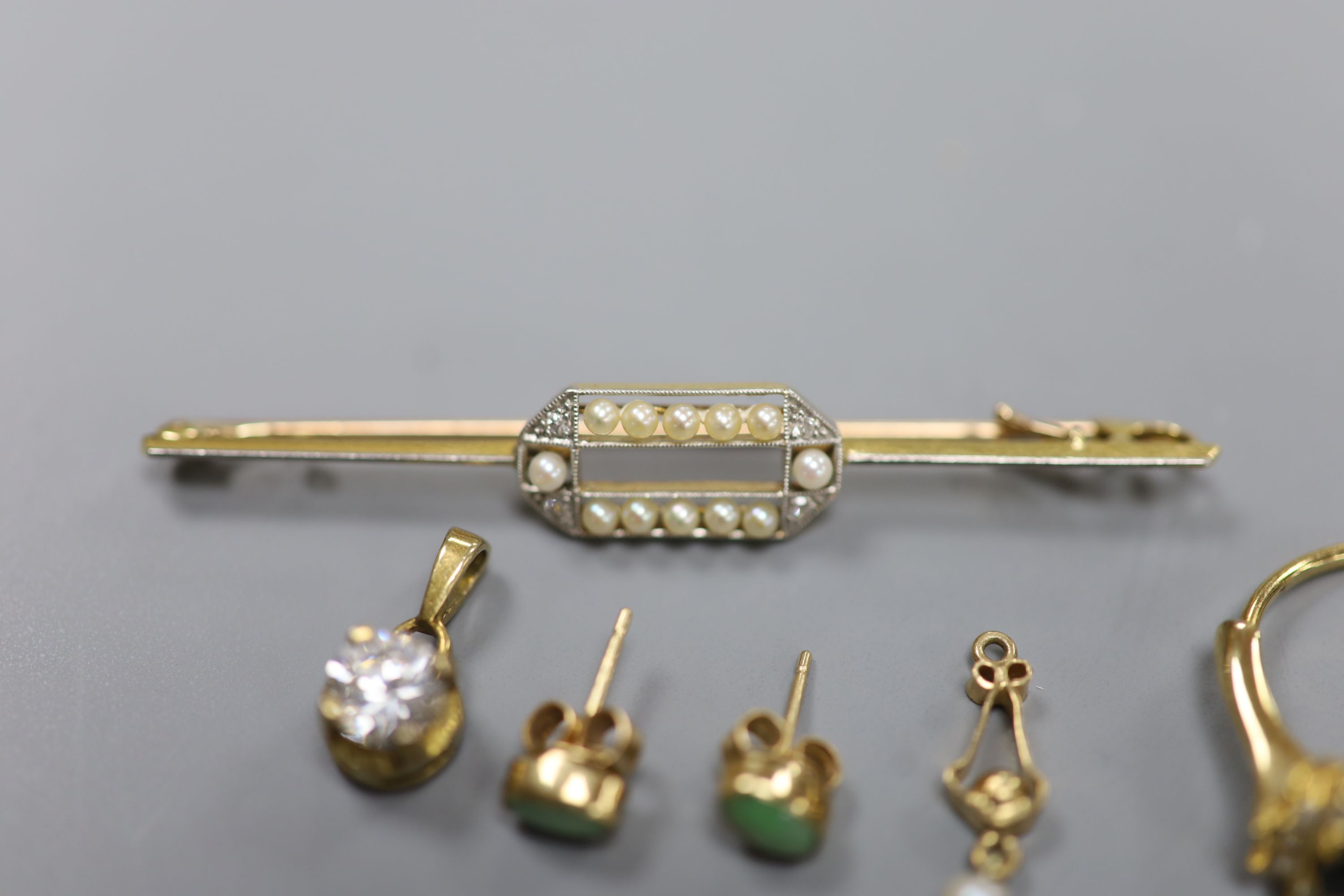 An Edwardian 15ct and plat, diamond and seed pearl bar brooch, 62mm gross 3.8 grams and other minor jewellery.